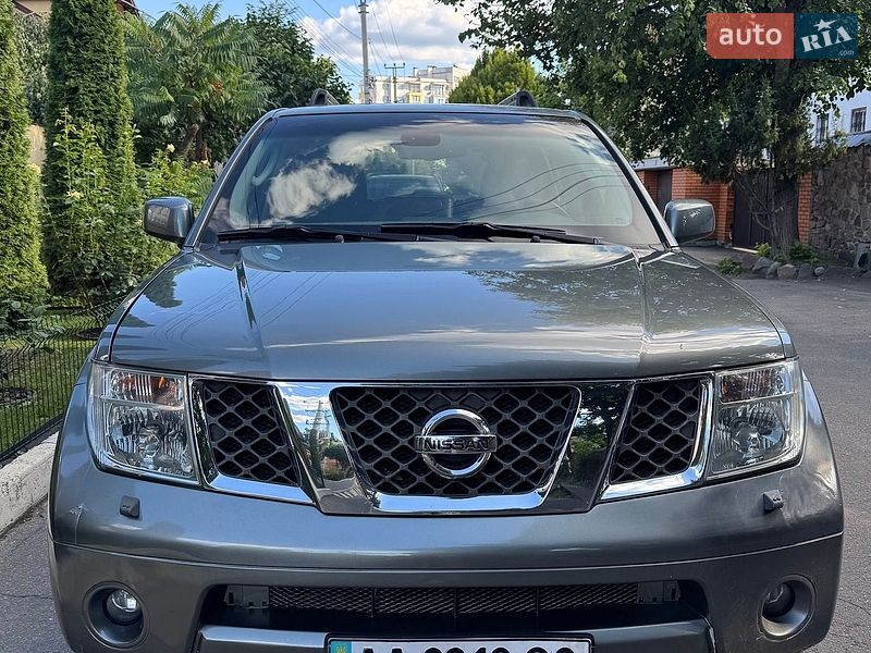 Фото Nissan Pathfinder з оголошення AUTO.RIA