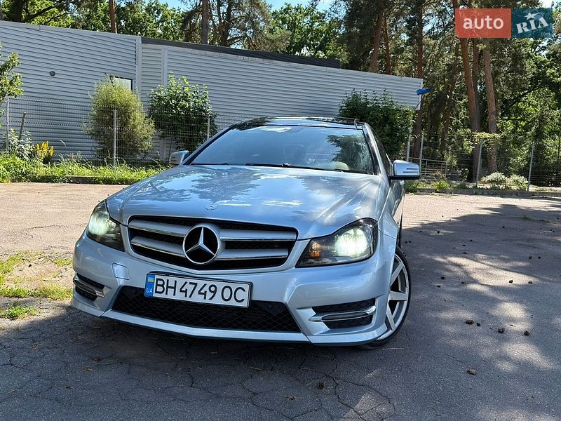 Фото Mercedes-Benz C-Class з оголошення AUTO.RIA