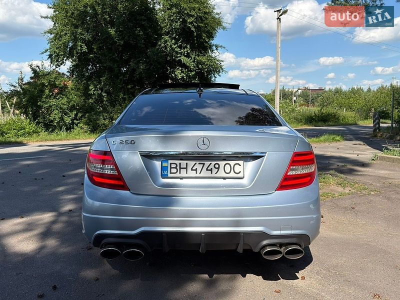 Фото Mercedes-Benz C-Class з оголошення AUTO.RIA