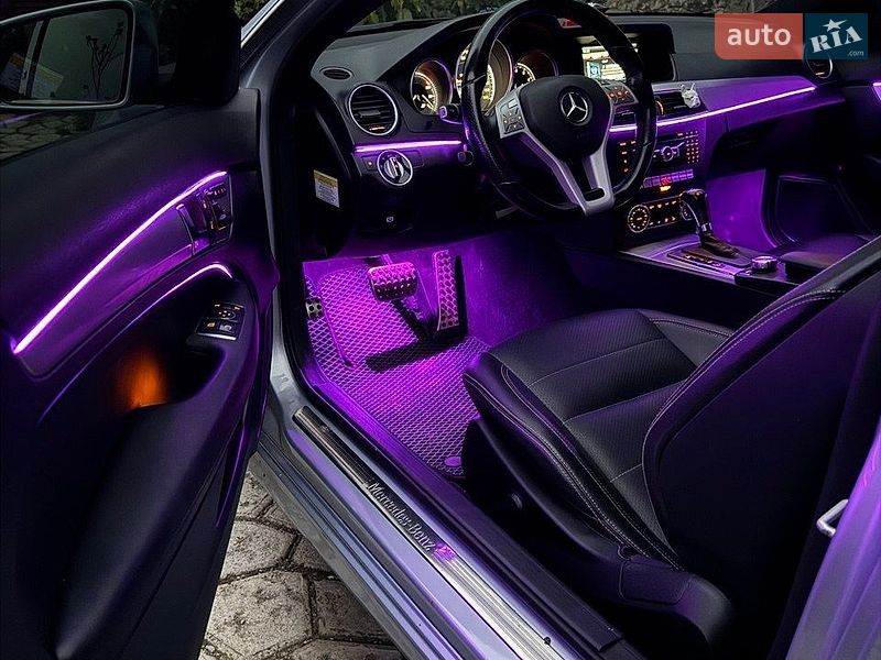 Фото Mercedes-Benz C-Class з оголошення AUTO.RIA