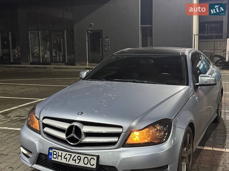 Фото Mercedes-Benz C-Class з оголошення AUTO.RIA