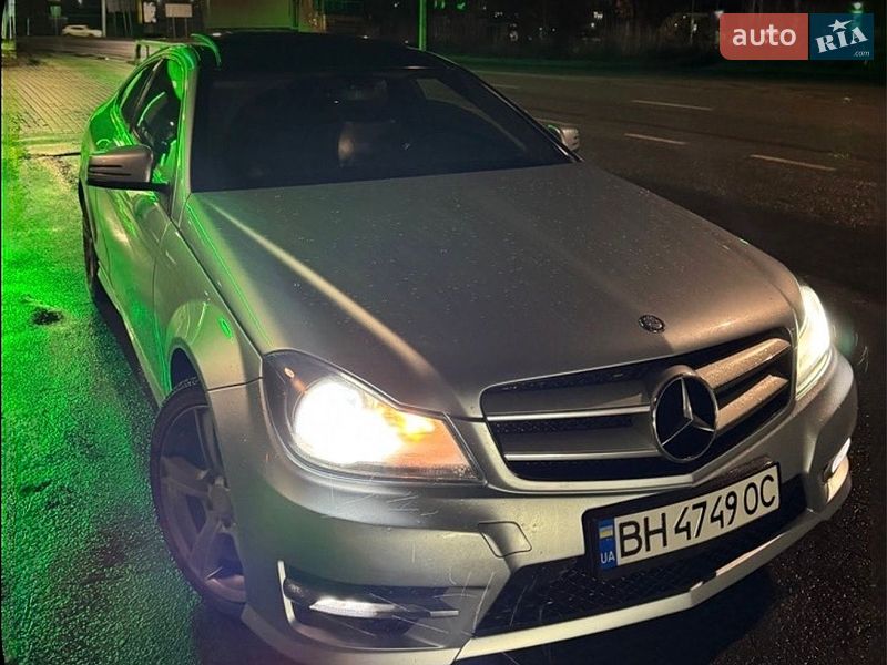 Фото Mercedes-Benz C-Class з оголошення AUTO.RIA