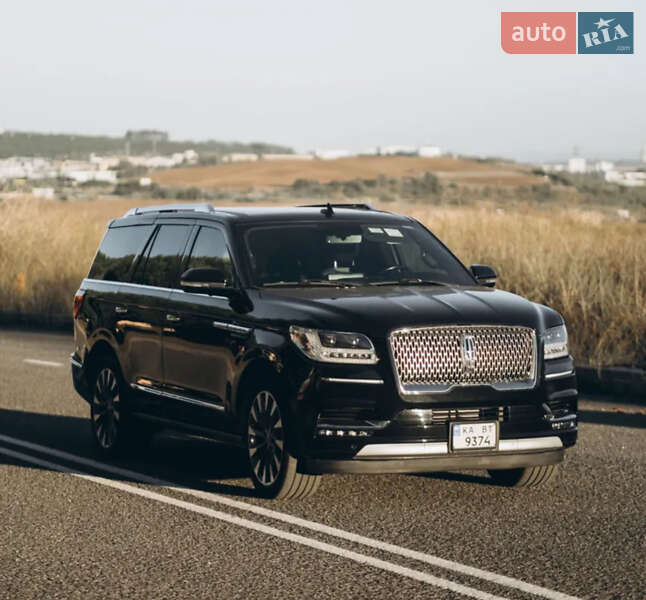 Фото Lincoln Navigator з оголошення AUTO.RIA