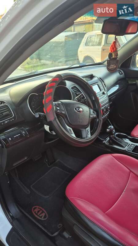 Фото Kia Sorento з оголошення AUTO.RIA