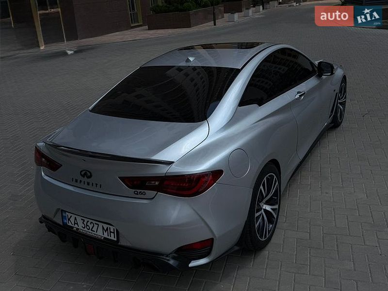 Фото Infiniti Q60 з оголошення AUTO.RIA