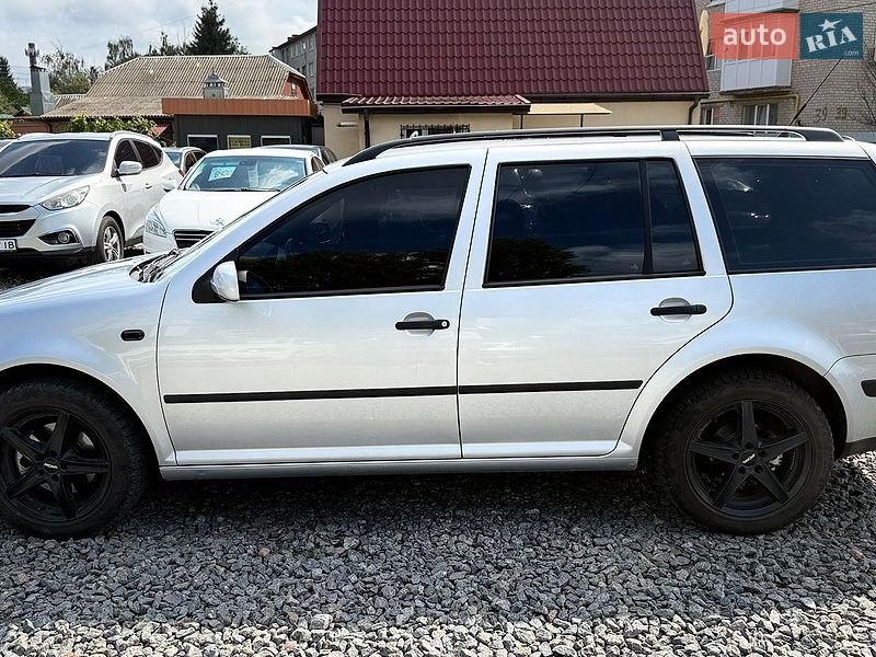Фото Volkswagen Golf з оголошення AUTO.RIA