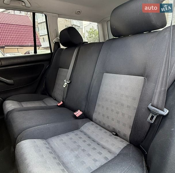 Фото Volkswagen Golf з оголошення AUTO.RIA