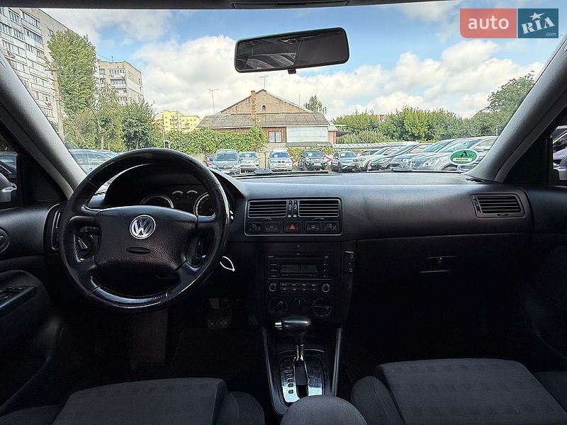 Фото Volkswagen Golf з оголошення AUTO.RIA