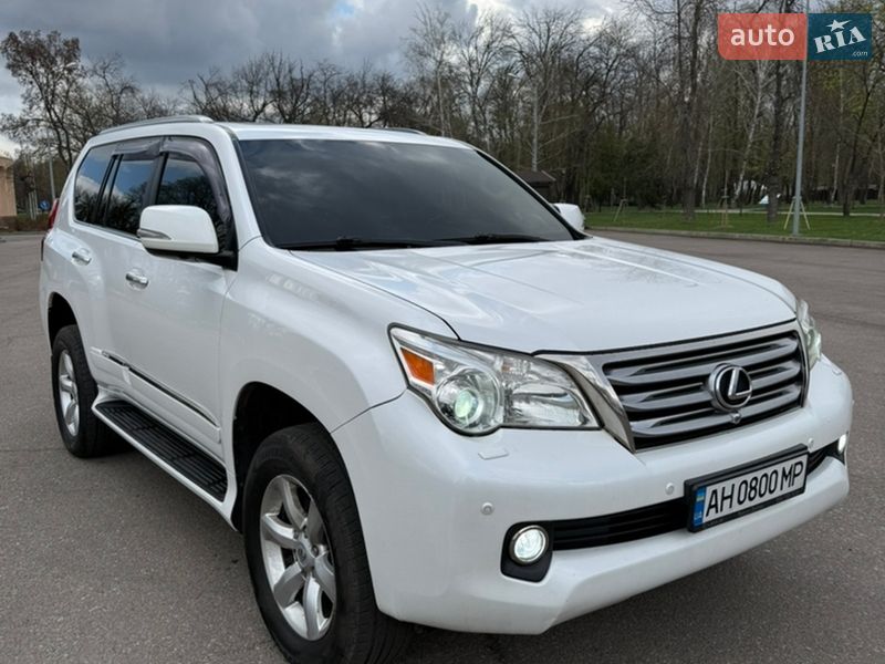Фото Lexus GX з оголошення AUTO.RIA