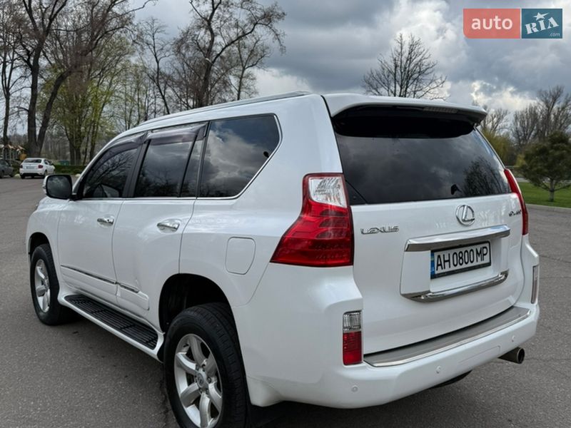 Фото Lexus GX з оголошення AUTO.RIA