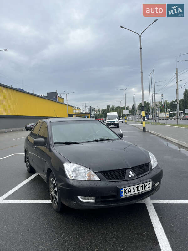 Фото Mitsubishi Lancer з оголошення AUTO.RIA