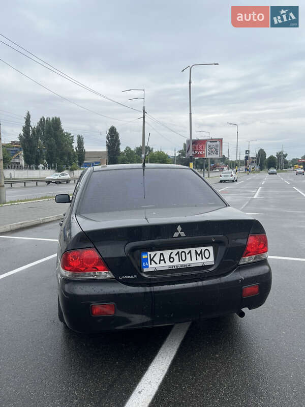 Фото Mitsubishi Lancer з оголошення AUTO.RIA