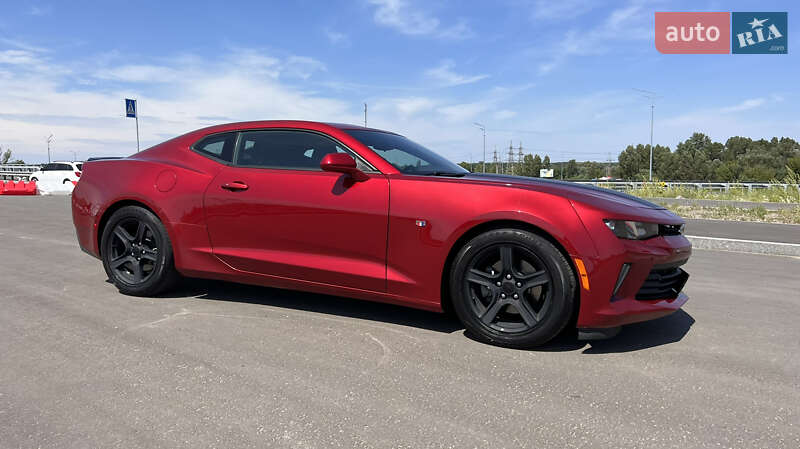 Фото Chevrolet Camaro з оголошення AUTO.RIA