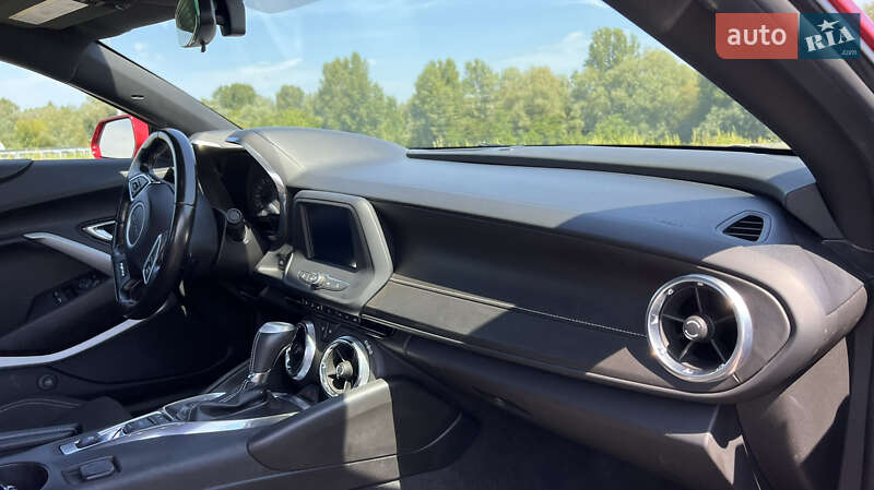 Фото Chevrolet Camaro з оголошення AUTO.RIA