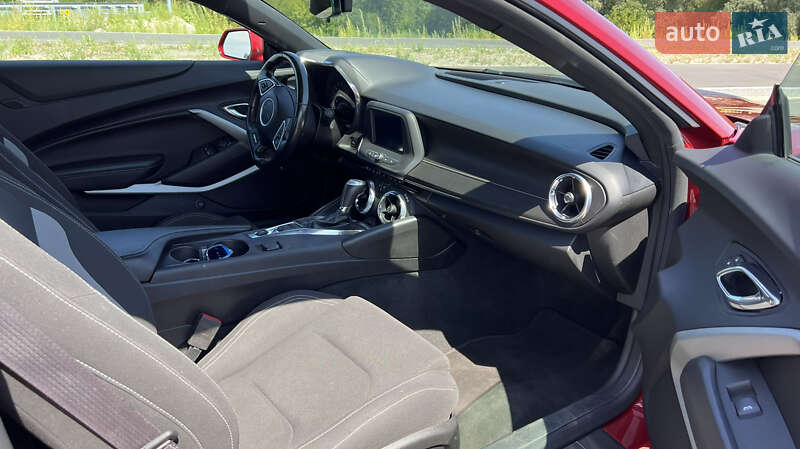 Фото Chevrolet Camaro з оголошення AUTO.RIA