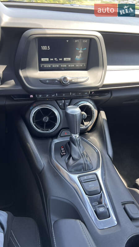 Фото Chevrolet Camaro з оголошення AUTO.RIA
