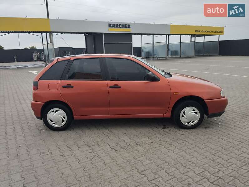 Фото SEAT Ibiza з оголошення AUTO.RIA