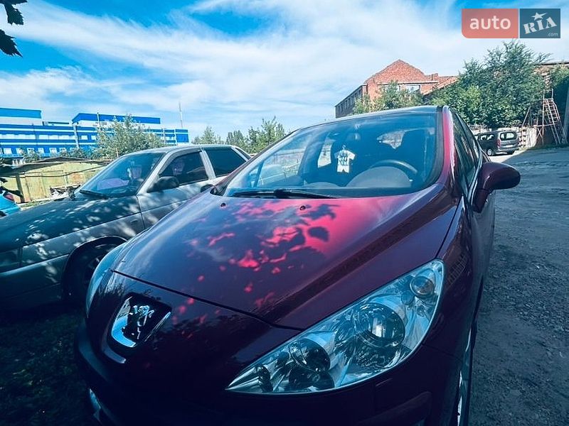 Фото Peugeot 308 з оголошення AUTO.RIA