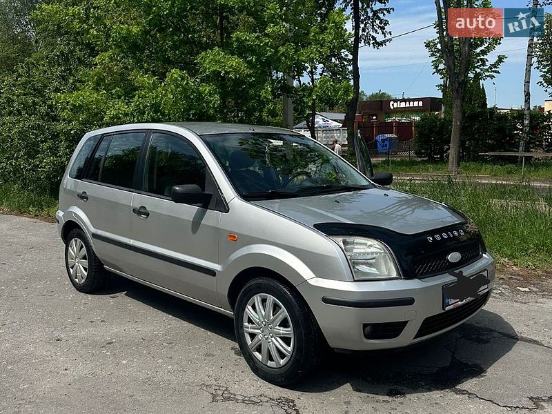 Фото Ford Fusion з оголошення AUTO.RIA