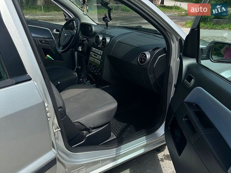 Фото Ford Fusion з оголошення AUTO.RIA