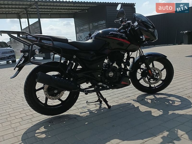 Фото Bajaj Pulsar з оголошення AUTO.RIA