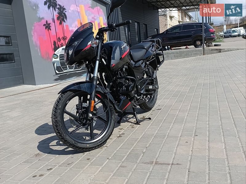 Фото Bajaj Pulsar з оголошення AUTO.RIA