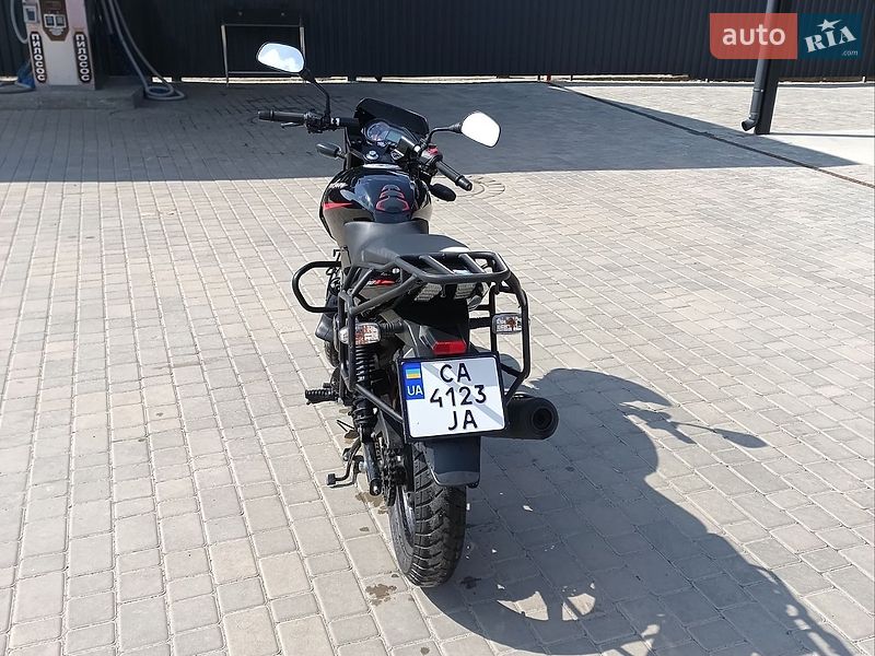 Фото Bajaj Pulsar з оголошення AUTO.RIA