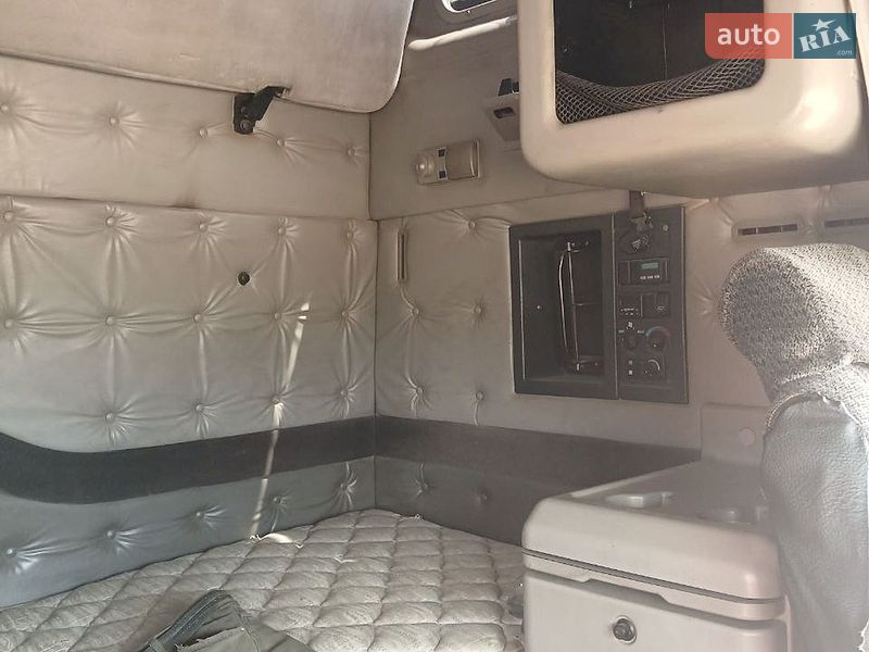 Фото Volvo VNL 670 з оголошення AUTO.RIA