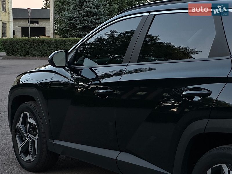 Фото Hyundai Tucson з оголошення AUTO.RIA