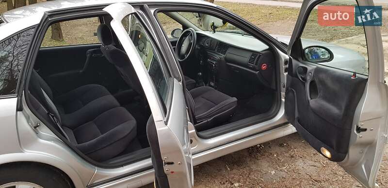 Фото Opel Vectra з оголошення AUTO.RIA