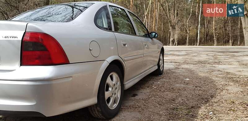 Фото Opel Vectra з оголошення AUTO.RIA