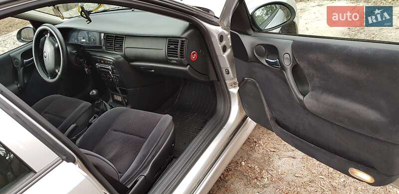 Фото Opel Vectra з оголошення AUTO.RIA