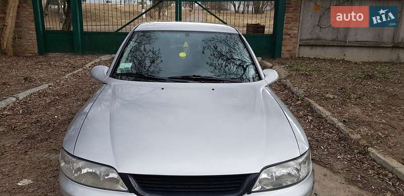 Фото Opel Vectra з оголошення AUTO.RIA