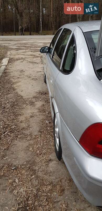 Фото Opel Vectra з оголошення AUTO.RIA