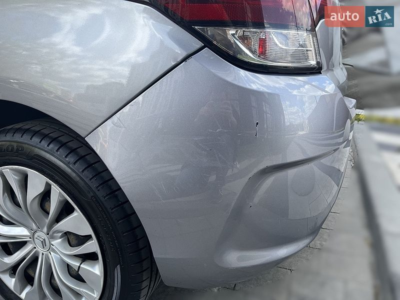 Фото Citroen C4 з оголошення AUTO.RIA
