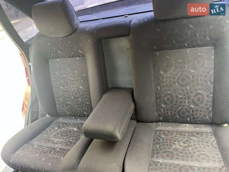 Фото Volkswagen Passat з оголошення AUTO.RIA