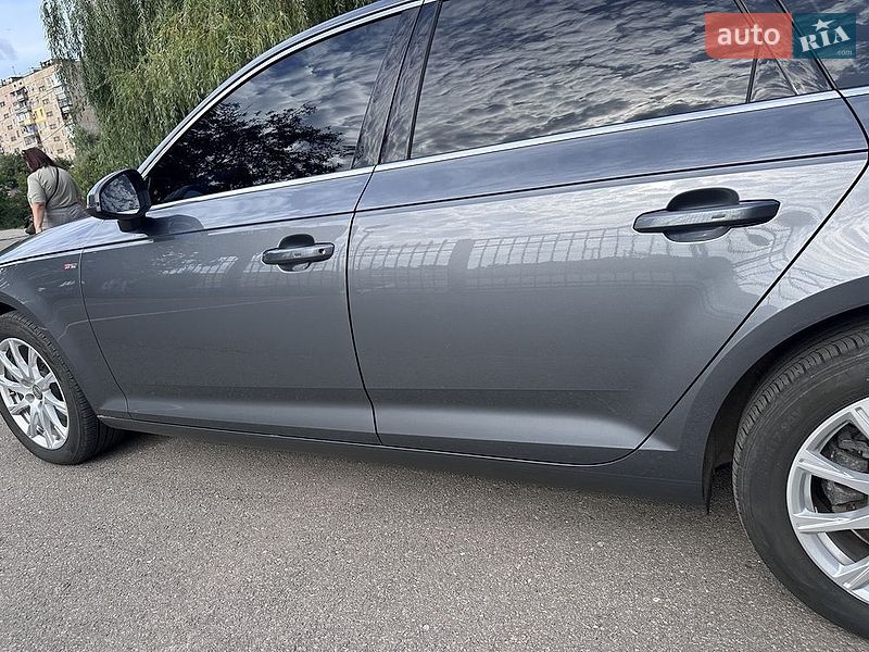 Фото Audi A4 з оголошення AUTO.RIA