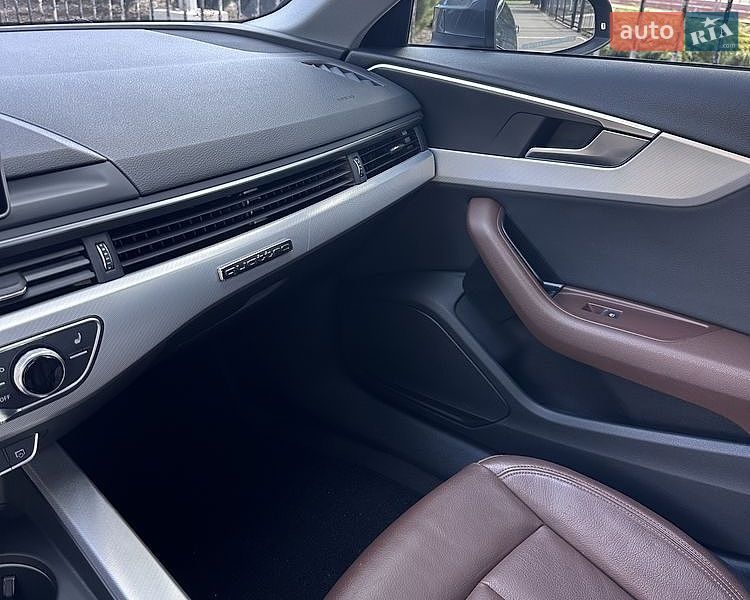 Фото Audi A4 з оголошення AUTO.RIA