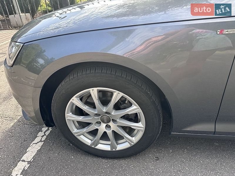 Фото Audi A4 з оголошення AUTO.RIA