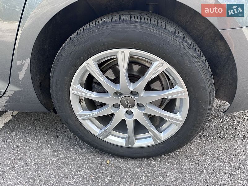 Фото Audi A4 з оголошення AUTO.RIA