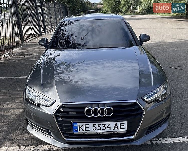 Фото Audi A4 з оголошення AUTO.RIA