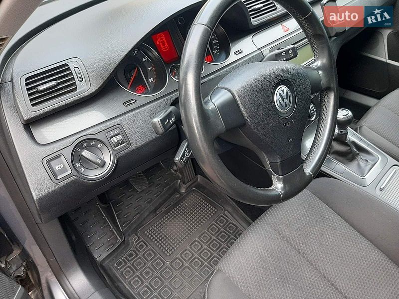 Фото Volkswagen Passat з оголошення AUTO.RIA