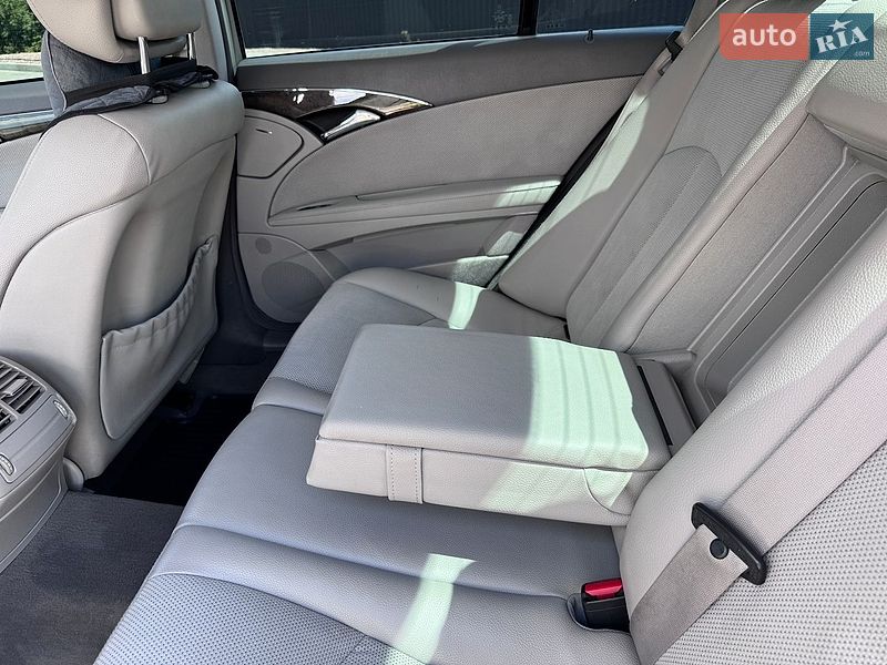 Фото Mercedes-Benz E-Class з оголошення AUTO.RIA
