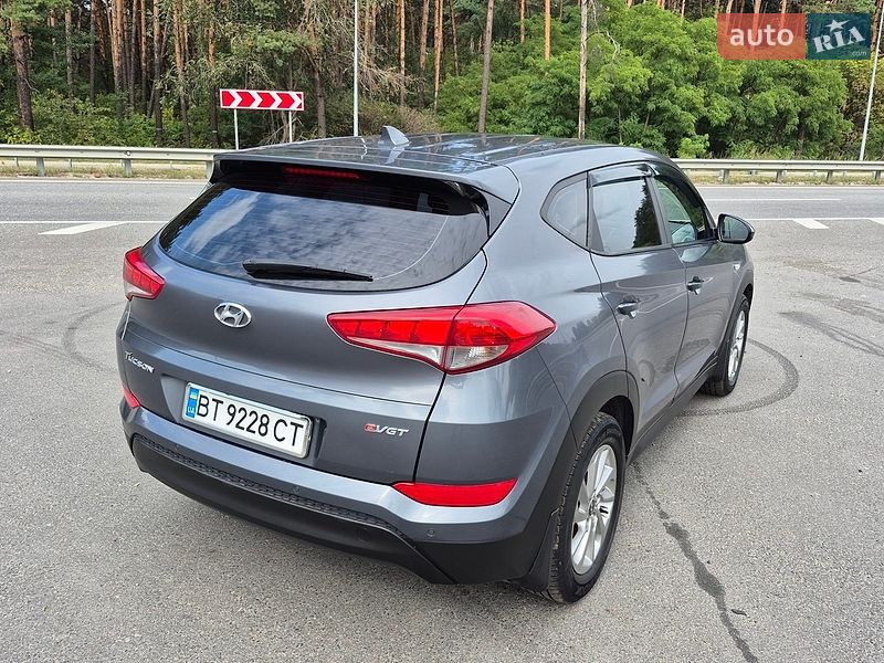 Фото Hyundai Tucson з оголошення AUTO.RIA