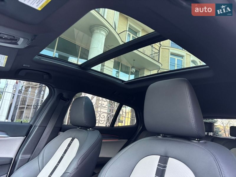 Фото BMW X2 з оголошення AUTO.RIA