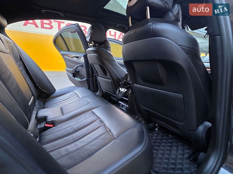 Фото BMW 5 Series з оголошення AUTO.RIA