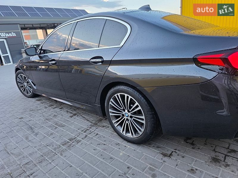 Фото BMW 5 Series з оголошення AUTO.RIA