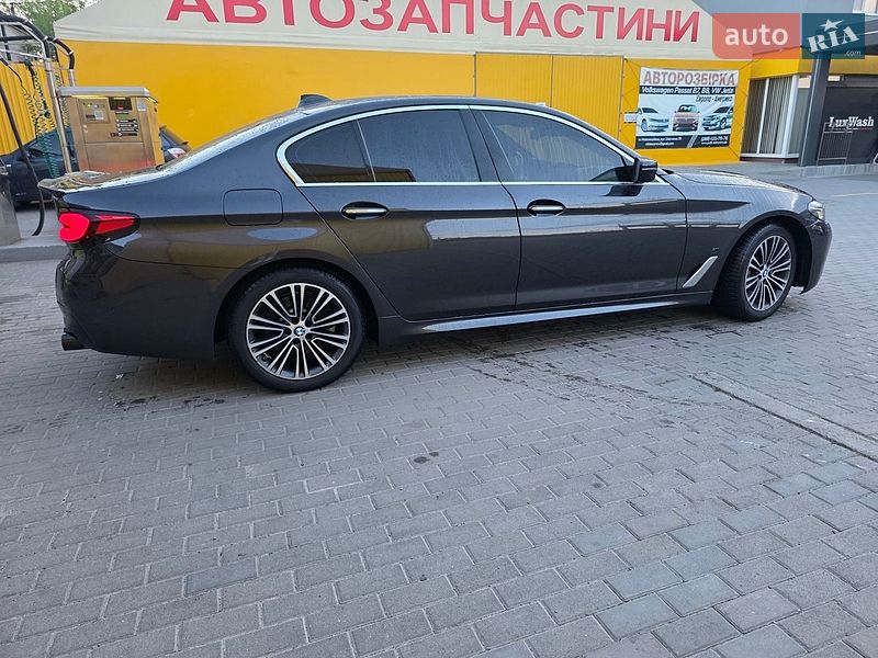 Фото BMW 5 Series з оголошення AUTO.RIA