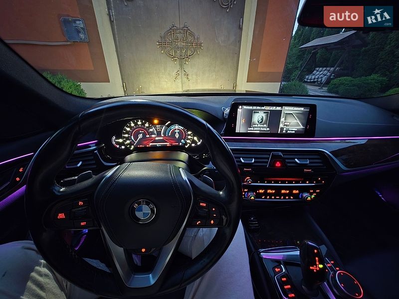 Фото BMW 5 Series з оголошення AUTO.RIA