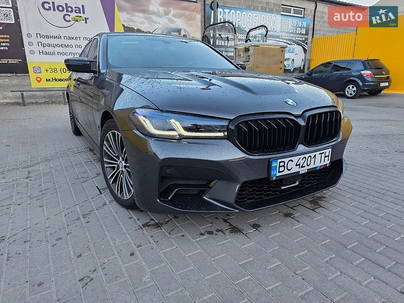 Фото BMW 5 Series з оголошення AUTO.RIA